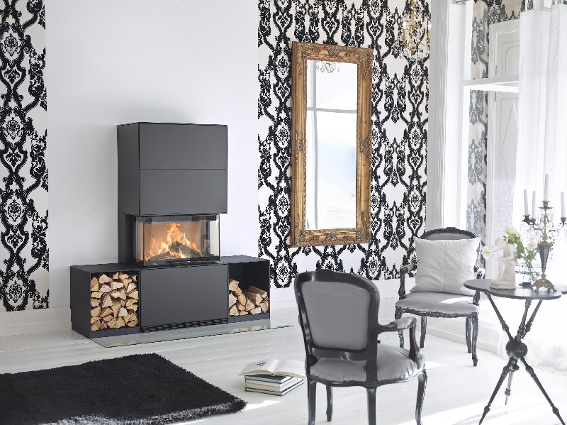 Contura i51 versione nera con portaoggetti in legno