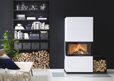 Contura i51 versione bianca con portaoggetti in legno