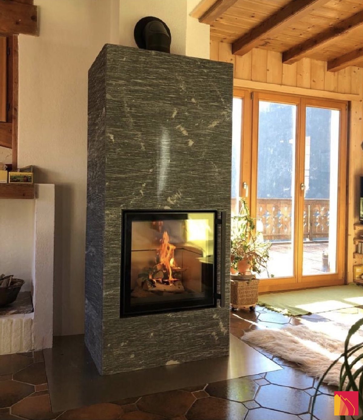 Masonry heater Tulikivi Raita S - Carron-Lugon