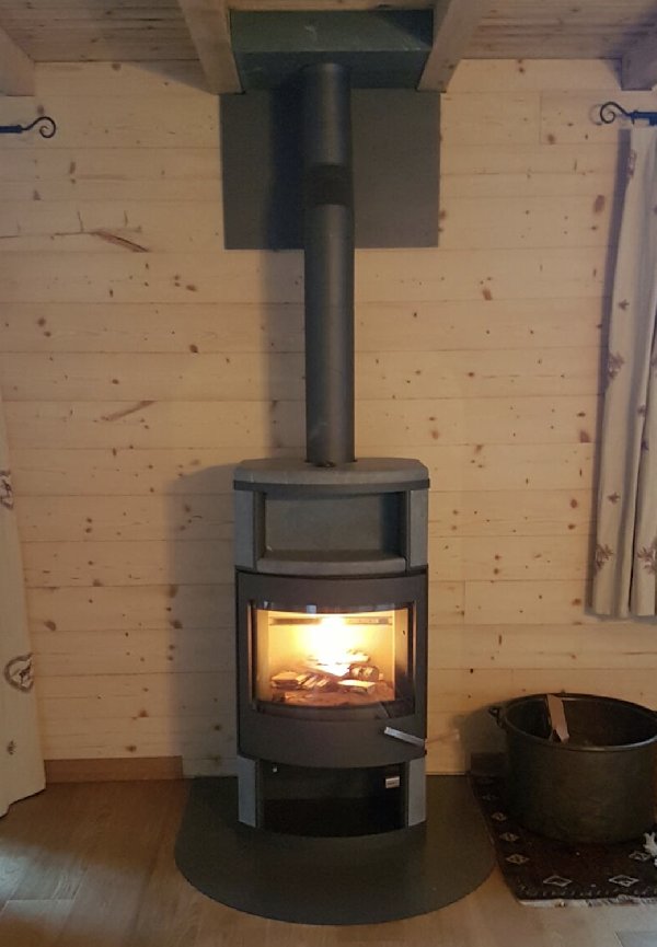 Skantherm Ator houtkachel - Carron-Lugon
