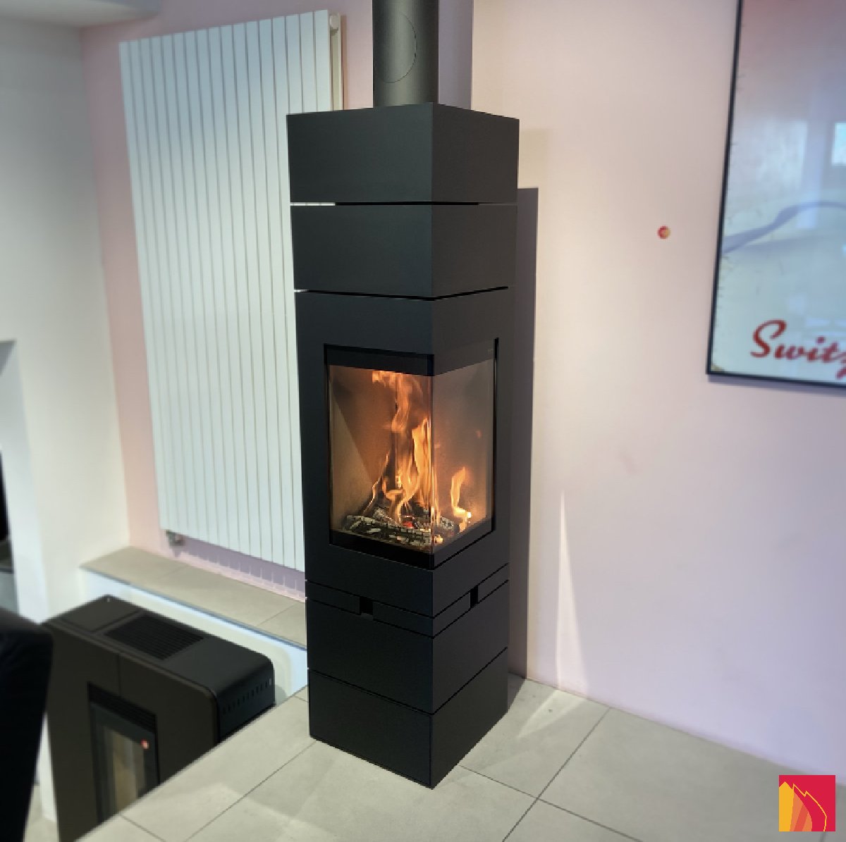 Wood-burning stove Skantherm Elements 400 angle - Carron-Lugon