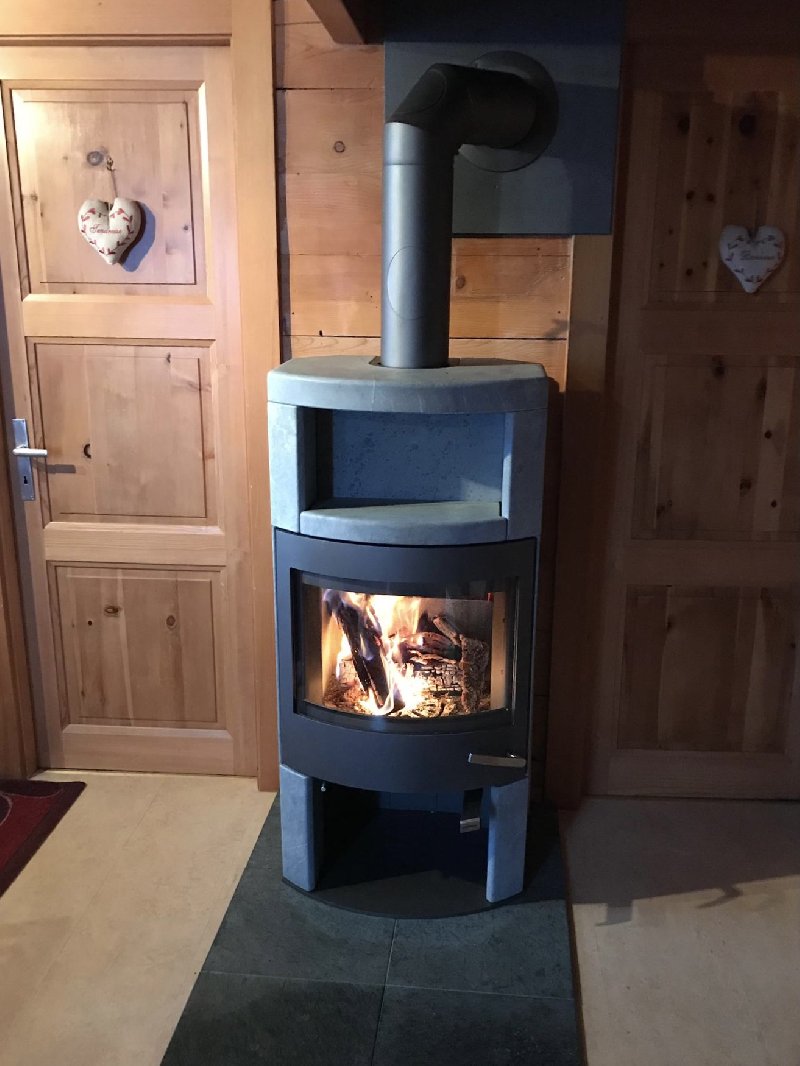 Skantherm Ator+ houtkachel - Carron-Lugon