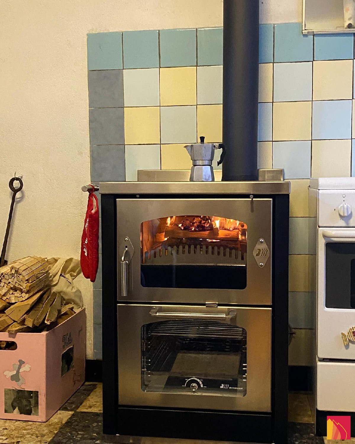 De Manincor Domino D6 Maxi Wood-Burning Stove - Carron-Lugon