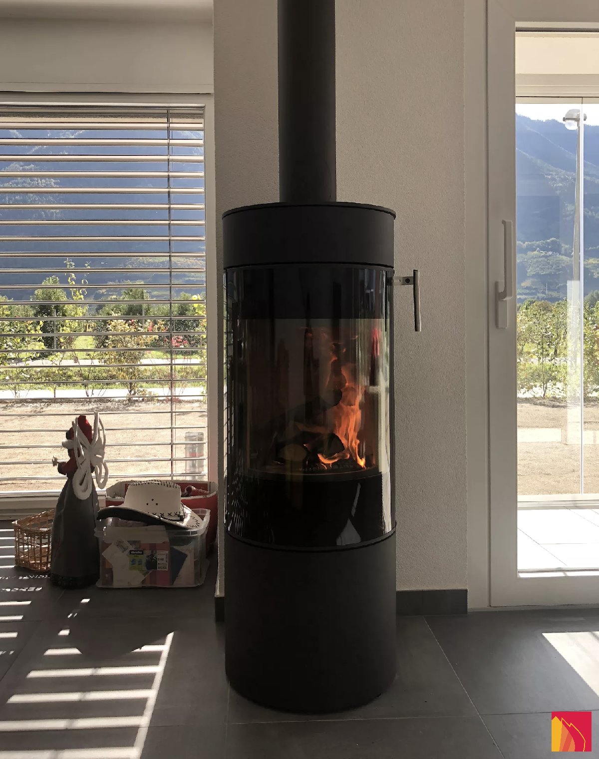 Attika Viva 120L Wood Stove - Carron-Lugon