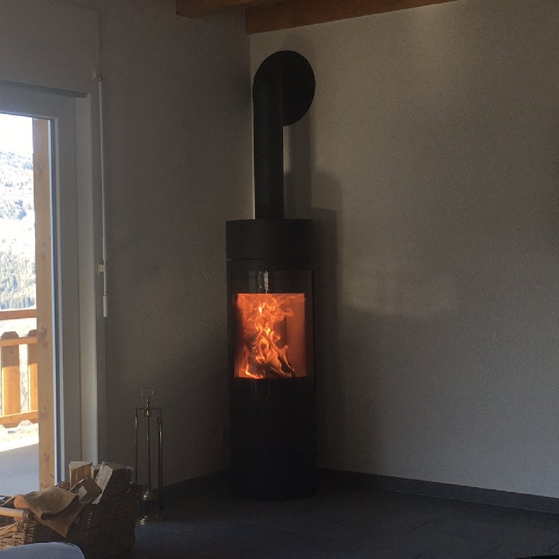 Skantherm Elements rondhoutkachel - Carron-Lugon